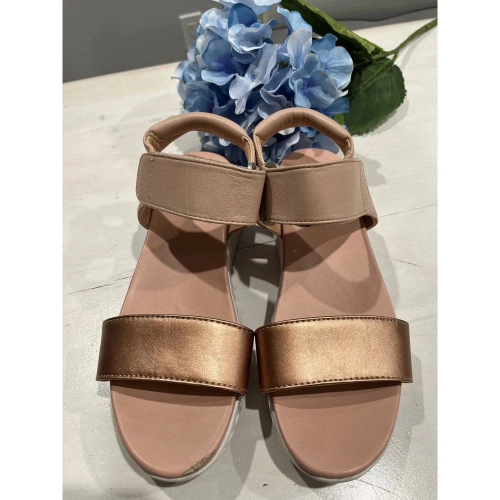 Fiesta Platform Sandals Rose Gold Straps‎ White Sole Women's Size 8M